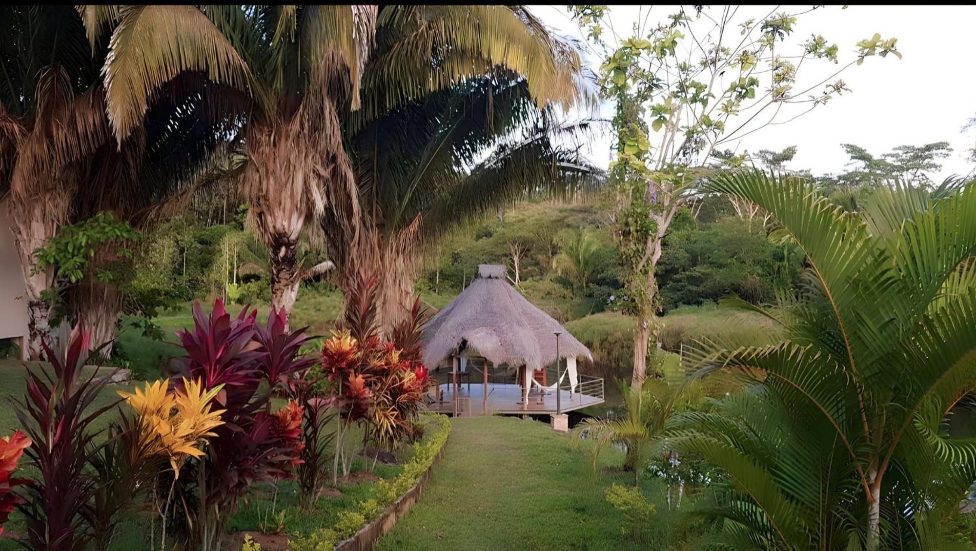 Lagoon Village B&B Y Spa Tarapoto Eksteriør bilde